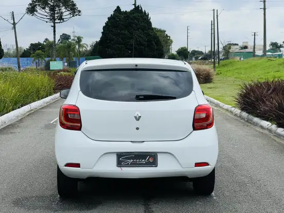 RENAULT-SANDERO-1.0 AUTHENTIQUE PLUS 16V FLEX 4P MANUAL RENAULT-SANDERO-2016