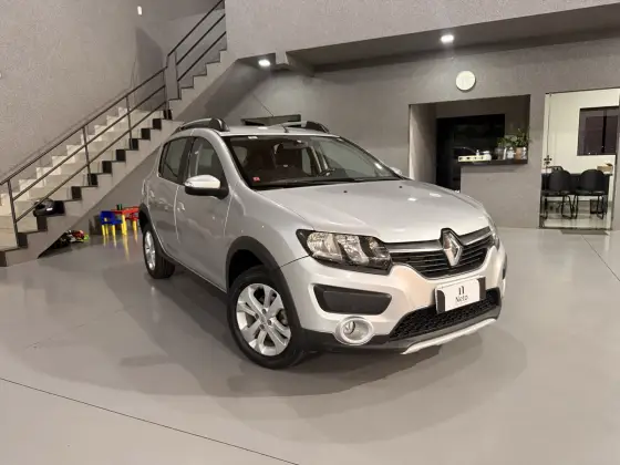 RENAULT SANDERO 1.6 STEPWAY RIP CURL 8V FLEX 4P MANUAL