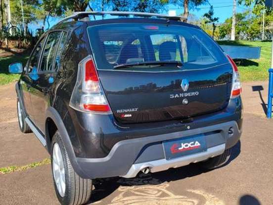 RENAULT-SANDERO-1.6 STEPWAY 16V FLEX 4P AUTOMÁTICO RENAULT-SANDERO-2013