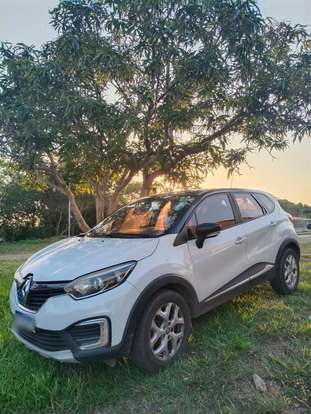 RENAULT-CAPTUR-2017