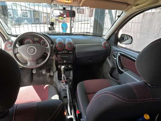 RENAULT-SANDERO-1.6 STEPWAY 8V FLEX 4P MANUAL RENAULT-SANDERO-2013