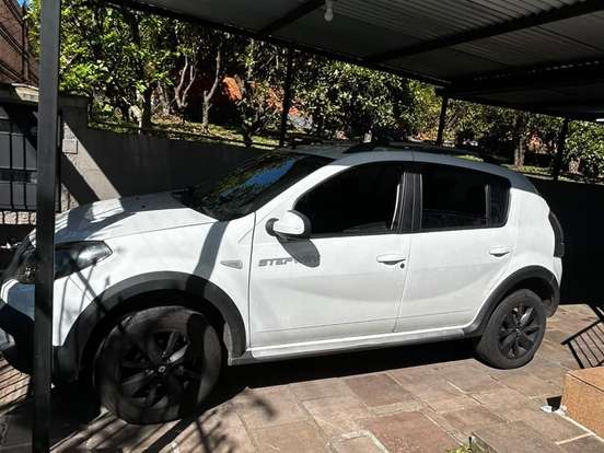 RENAULT-SANDERO-1.6 STEPWAY 8V FLEX 4P MANUAL RENAULT-SANDERO-2013