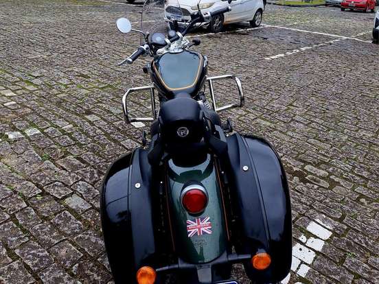ROYAL ENFIELD-METEOR 650 INTERSTELLAR ROYAL ENFIELD-METEOR 650 INTERSTELLAR-2025