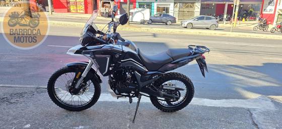 SHINERAY SHI 250 