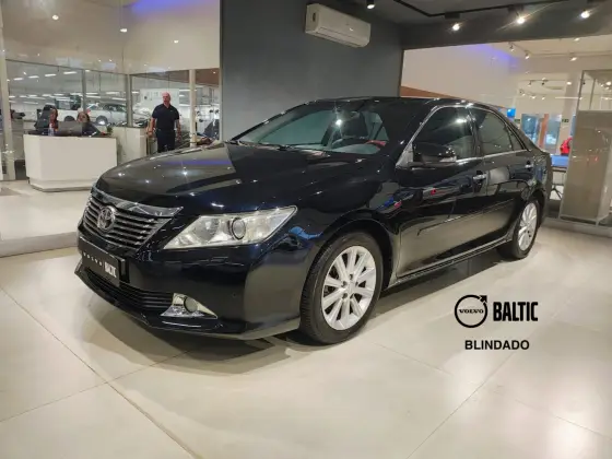 TOYOTA CAMRY 3.5 XLE V6 24V GASOLINA 4P AUTOMÁTICO