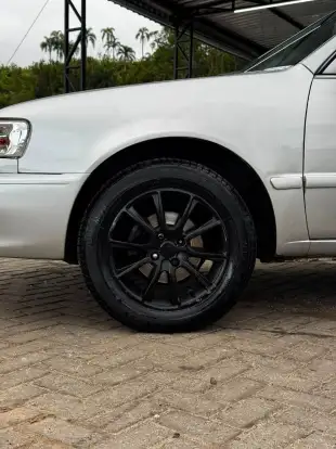 TOYOTA-COROLLA-2002