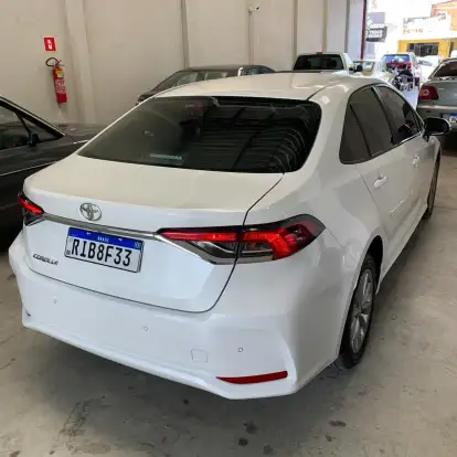 TOYOTA-COROLLA-2021