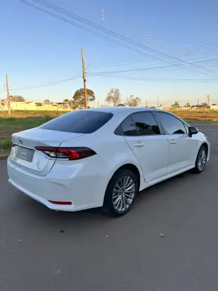 TOYOTA-COROLLA-2024