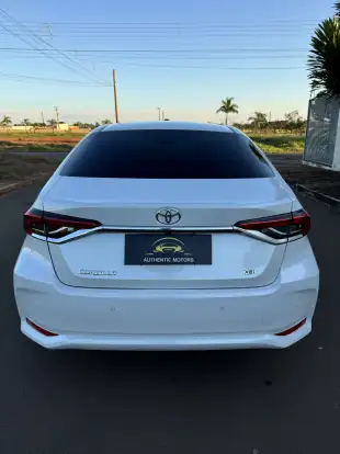 TOYOTA-COROLLA-2024