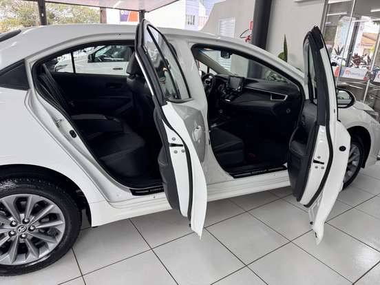 TOYOTA-COROLLA-2020