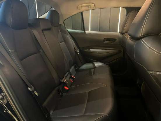 TOYOTA-COROLLA-2021