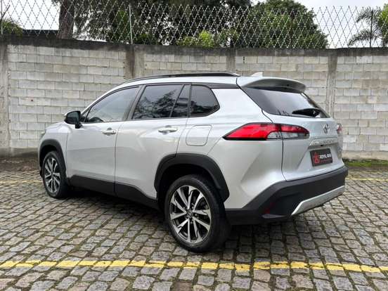 TOYOTA-COROLLA CROSS-2023