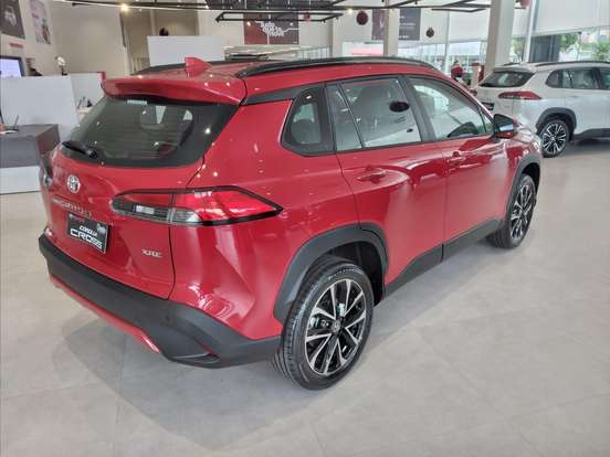 TOYOTA-COROLLA CROSS-2026