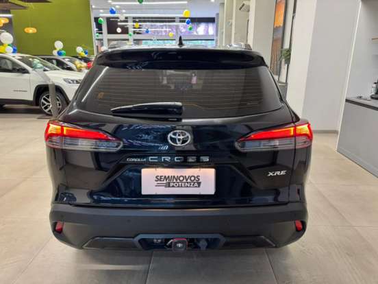 TOYOTA-COROLLA CROSS-2023