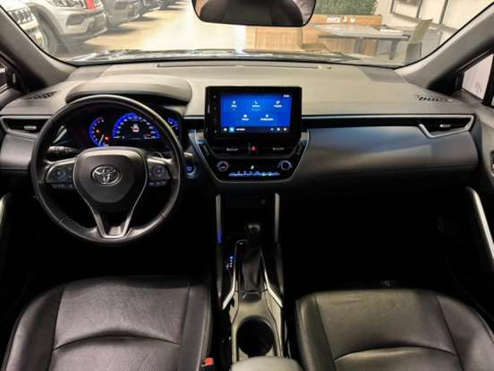 TOYOTA-COROLLA CROSS-2023