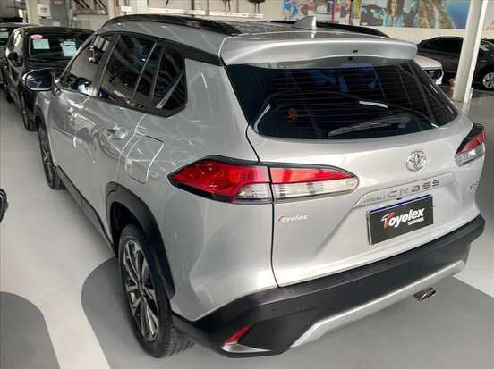 TOYOTA-COROLLA CROSS-2022