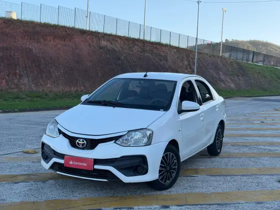TOYOTA ETIOS 1.3 X 16V FLEX 4P MANUAL