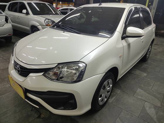 TOYOTA ETIOS 1.3 X 16V FLEX 4P MANUAL