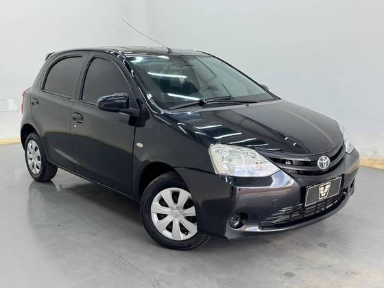 TOYOTA ETIOS 1.3 X 16V FLEX 4P MANUAL