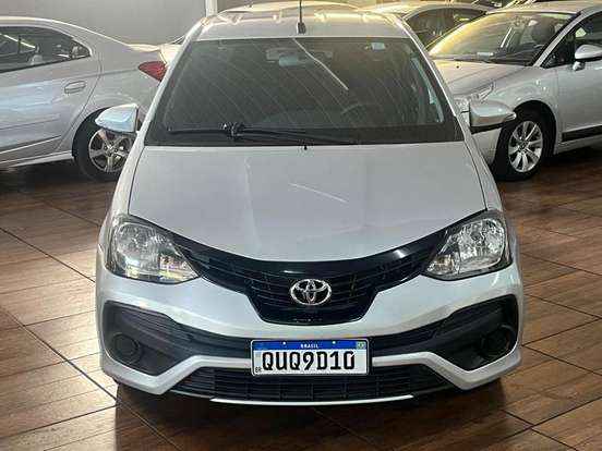 TOYOTA-ETIOS-1.5 X PLUS SEDAN 16V FLEX 4P AUTOMÁTICO TOYOTA-ETIOS-2019