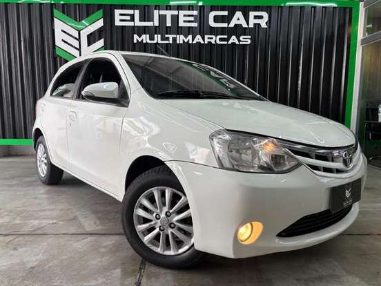TOYOTA-ETIOS-1.5 XLS 16V FLEX 4P MANUAL TOYOTA-ETIOS-2015