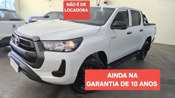 TOYOTA HILUX 2.8 D-4D TURBO DIESEL CD POWER PACK 4X4 MANUAL