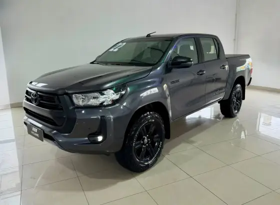 TOYOTA HILUX 2.8 D-4D TURBO DIESEL CD SR 4X4 AUTOMÁTICO