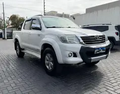 TOYOTA HILUX 2.7 SRV 4X2 CD 16V FLEX 4P AUTOMÁTICO TOYOTA HILUX 2.7 SRV 4X2 CD 16V FLEX 4P AUTOMÁTICO