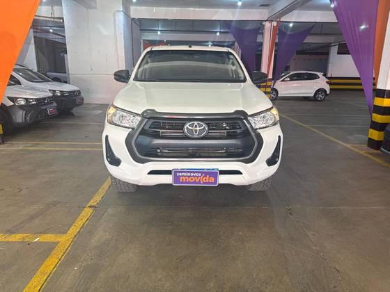 TOYOTA HILUX 2.8 D-4D TURBO DIESEL CD POWER PACK 4X4 AUTOMÁTICO