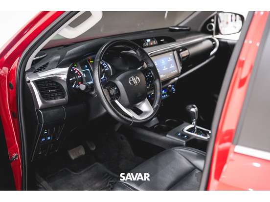 TOYOTA-HILUX-2024