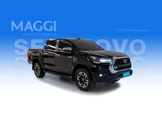 TOYOTA-HILUX-2.8 D-4D TURBO DIESEL CD SRX 4X4 AUTOMÁTICO TOYOTA-HILUX-2023