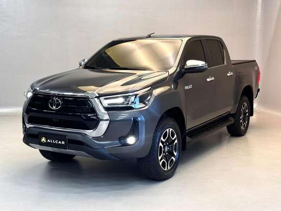 TOYOTA-HILUX-2025