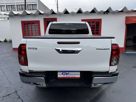 TOYOTA-HILUX-2.8 SR 4X4 CD 16V DIESEL 4P AUTOMÁTICO TOYOTA-HILUX-2018