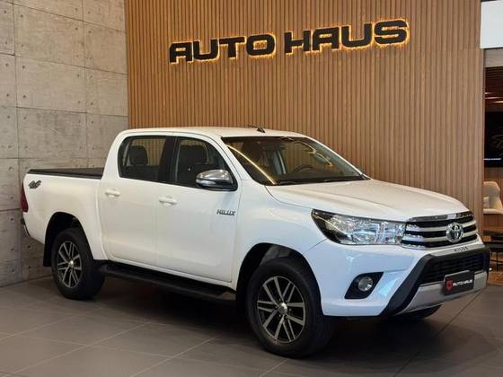 TOYOTA HILUX 2.8 SRV 4X4 CD 16V DIESEL 4P AUTOMÁTICO