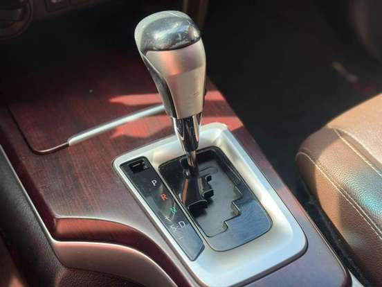 TOYOTA-HILUX-2.8 SRX 4X4 CD 16V DIESEL 4P AUTOMÁTICO TOYOTA-HILUX-2018