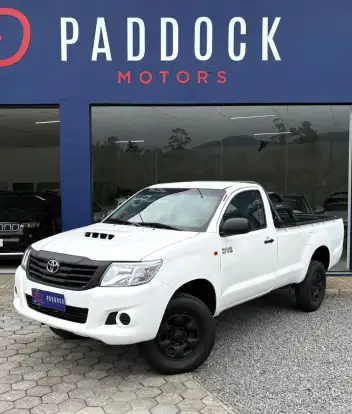 TOYOTA-HILUX-2014