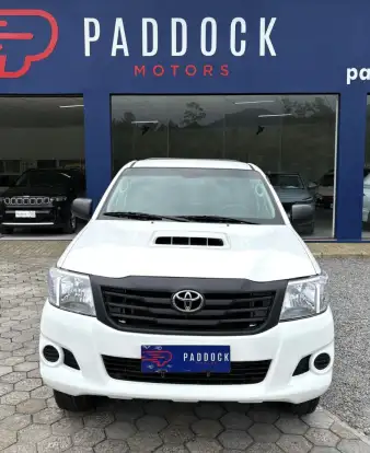 TOYOTA-HILUX-2014