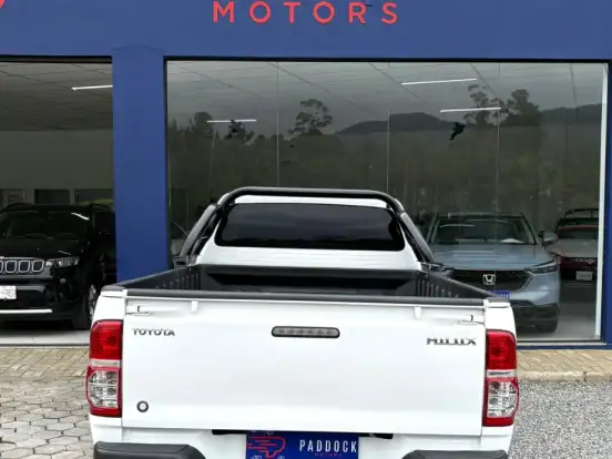 TOYOTA-HILUX-3.0 4X4 CS 16V TURBO INTERCOOLER DIESEL 2P MANUAL TOYOTA-HILUX-2014