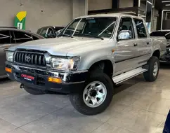 TOYOTA HILUX 3.0 SRV 4X2 CD 8V DIESEL 4P MANUAL TOYOTA HILUX 3.0 SRV 4X2 CD 8V DIESEL 4P MANUAL