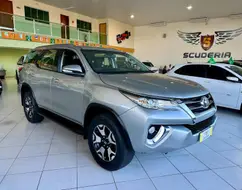 TOYOTA HILUX SW4 2.7 SR 4X2 16V FLEX 4P AUTOMÁTICO TOYOTA HILUX SW4 2.7 SR 4X2 16V FLEX 4P AUTOMÁTICO