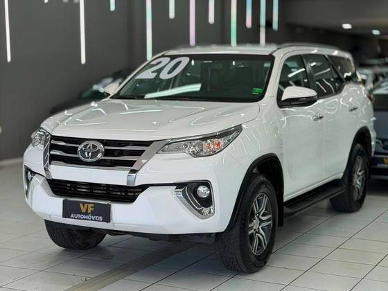 TOYOTA HILUX SW4 2.7 SRV 7 LUGARES 4X2 16V FLEX 4P AUTOMÁTICO