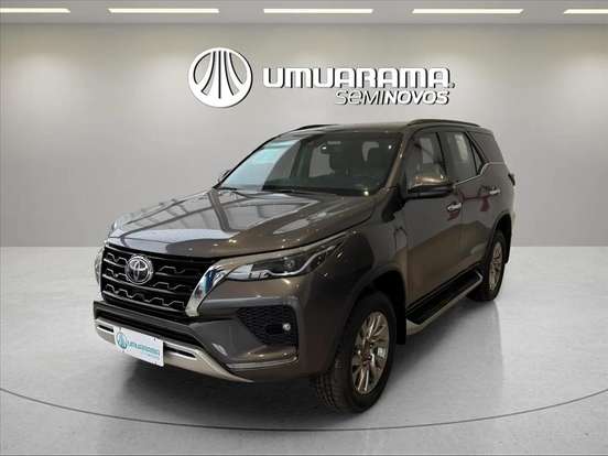 TOYOTA-HILUX SW4-2021