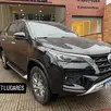 TOYOTA HILUX SW4 2.8 D-4D TURBO DIESEL SRX 7L 4X4 AUTOMÁTICO TOYOTA HILUX SW4 2.8 D-4D TURBO DIESEL SRX 7L 4X4 AUTOMÁTICO