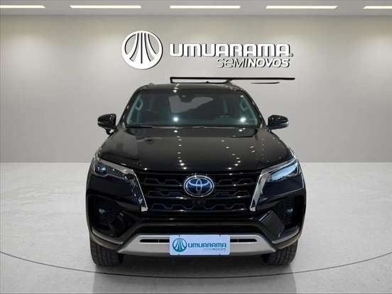 TOYOTA-HILUX SW4-2022