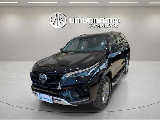 TOYOTA-HILUX SW4-2022