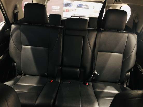TOYOTA-HILUX SW4-2023