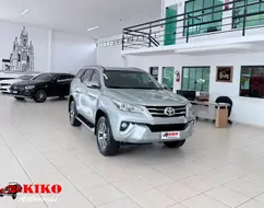 TOYOTA HILUX SW4 2.8 SRX 4X4 16V TURBO INTERCOOLER DIESEL 4P AUTOMÁTICO TOYOTA HILUX SW4 2.8 SRX 4X4 16V TURBO INTERCOOLER DIESEL 4P AUTOMÁTICO