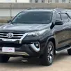 TOYOTA HILUX SW4 2.8 SRX 4X4 7 LUGARES 16V TURBO INTERCOOLER DIESEL 4P AUTOMÁTICO TOYOTA HILUX SW4 2.8 SRX 4X4 7 LUGARES 16V TURBO INTERCOOLER DIESEL 4P AUTOMÁTICO