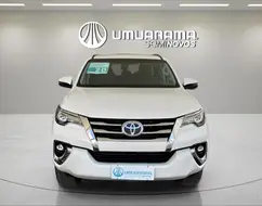 TOYOTA HILUX SW4 2.8 SRX 4X4 7 LUGARES 16V TURBO INTERCOOLER DIESEL 4P AUTOMÁTICO TOYOTA HILUX SW4 2.8 SRX 4X4 7 LUGARES 16V TURBO INTERCOOLER DIESEL 4P AUTOMÁTICO