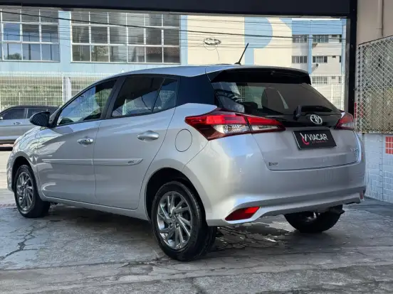 TOYOTA-YARIS-1.5 16V FLEX XS MULTIDRIVE TOYOTA-YARIS-2024
